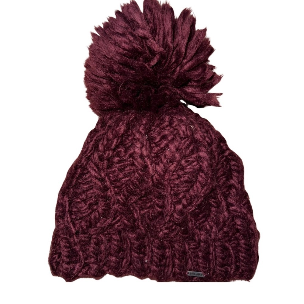 Hollister Women’s Maroon Cable Knit Pom Beanie